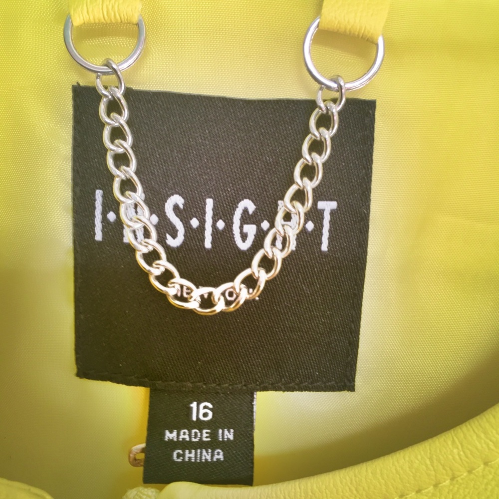 COPY - Jacket - Picture 3 of 5